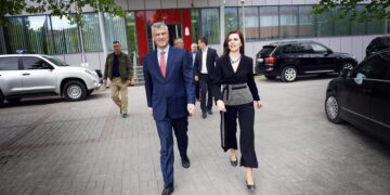 Çitaku: Lëreni Hashim Thaçin rehat, nuk po presim të kthehet në një post, por të kthehet i lirë