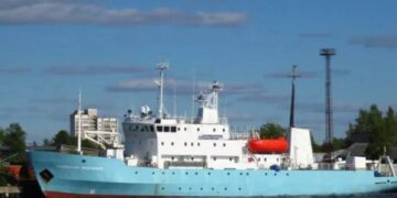 Norvegjia sekuestron anijen ruse në Svalbard, pas kërkesës së kompanisë ukrainase