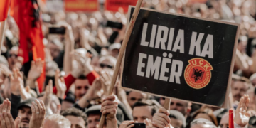 Përveç Prishtinës, sonte organizohet protestë edhe në këtë qytet kundër vendimit të Hagës