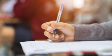 Rezultatet në PISA, OEK: Alarm për arsimin dhe ekonominë e Kosovës