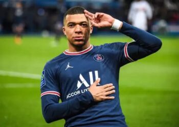Mbappe: Kush ka pasur sezon më të mirë se unë, për ta fituar Topin e Artë?