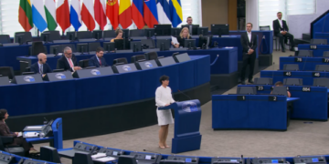 Kos: Stabiliteti në Ballkanin Perëndimor interes strategjik i Europës, Serbia ka rol qendror këtu