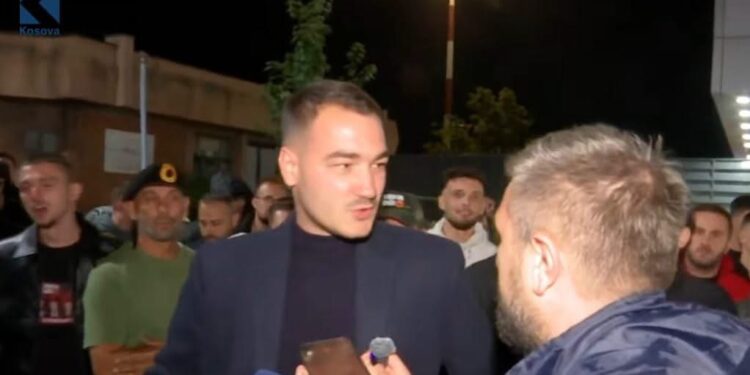 Klestor Veseli falënderon shqiptarët pas aktgjykimit: Ne jemi pozitivë që në Apel ka me u ndryshu gjendja për të mirë