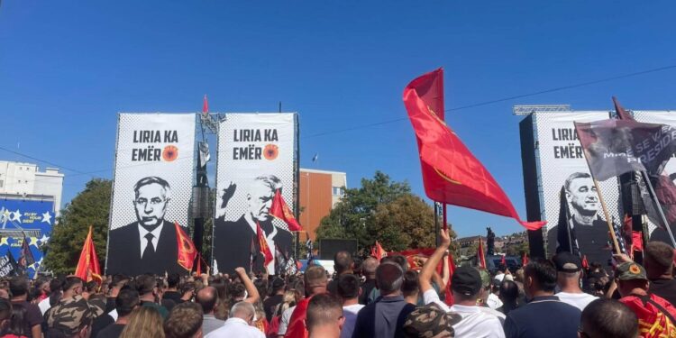 Këto janë katër kërkesat e protestuesve, në mes tyre shkarkimi i Gërvallës dhe zhbërja e Speciales