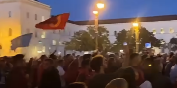‘UÇK’, protestë edhe në Mynih kundër vendimit të Speciales, pjesëmarrës të shumtë