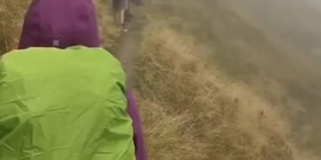 Arrestohet bariu që i kërcënoi turistët me prerje fyti, policia: U lirua pas intervistimit, rasti cilësohet ‘kanosje’