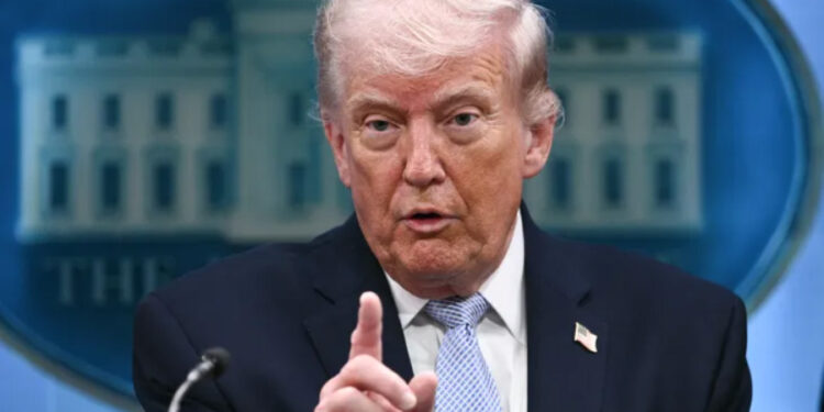 Trump i përgjigjet ofertës së Iranit për Hormuzin
