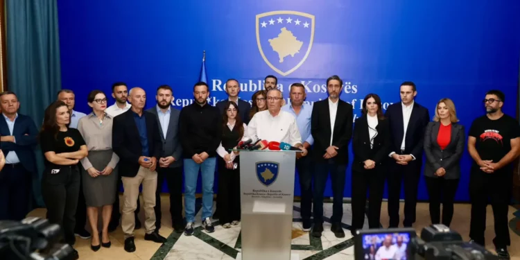 “Asnjë deputet i PDK-së nuk do të jetë në Kuvend pa e diskutuar ligjin për Specialen”