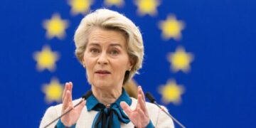 Von der Leyen sot në Tiranë, nesër në Prishtinë