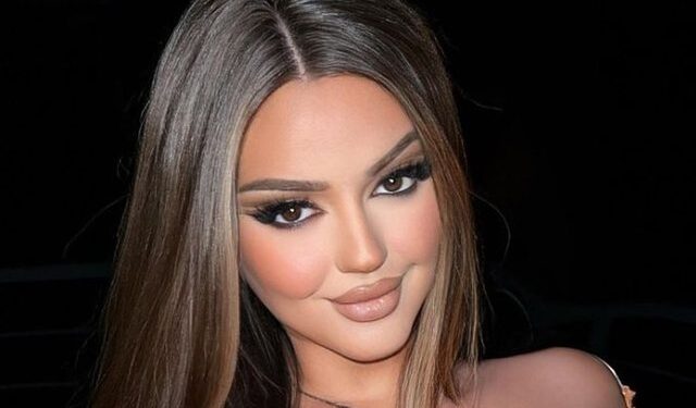 Kaq sensuale duket Enca në pozën e fundit nga pishina