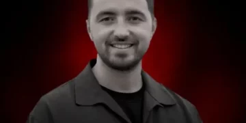 “S’di qysh kom me vazhdu…”, motra e Laurentit me fjalë rrëqethëse pas varrimit