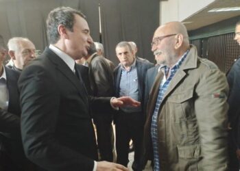 Çun Lajçi del kundër Albin Kurtit: A s’u ngope me inatet e të tri partive? A s’the se ne s’jemi si ata?