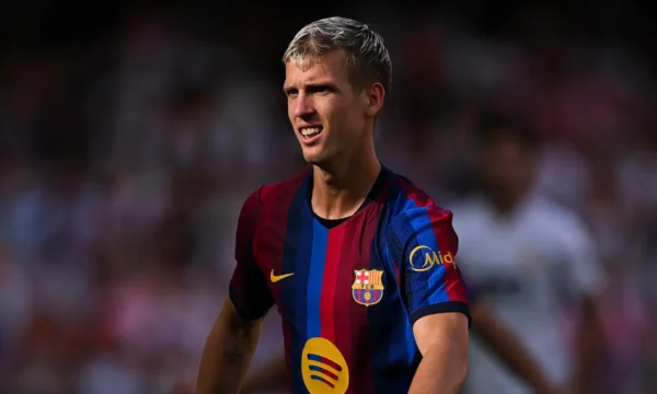 Dani Olmo zbulon planin e Flick pas largimit të Lewandowskit: “Ka shumë zgjidhje”