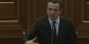 Kurti premton pagë mesatare mbi 1 mijë euro dhe pagë të 14-të për sektorin publik