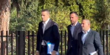 PDK-ja sot e çoi në Kushtetuese konstituimin e Kuvendit, nesër dorëzojnë rast edhë për votimin e Qeverisë “Kurti 4”