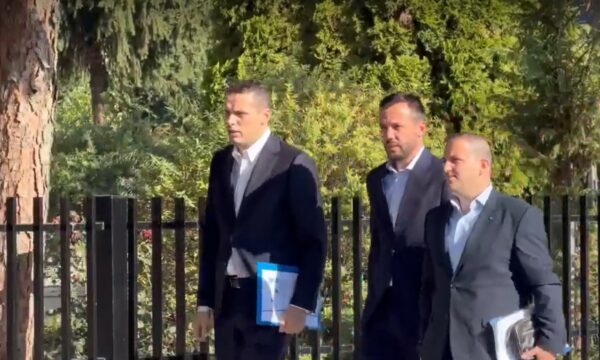 PDK-ja sot e çoi në Kushtetuese konstituimin e Kuvendit, nesër dorëzojnë rast edhë për votimin e Qeverisë “Kurti 4”