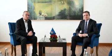 Kurti dhe Hamza takohen pas aktgjykimit në Hagë, diskutojnë hapat e mëtejmë