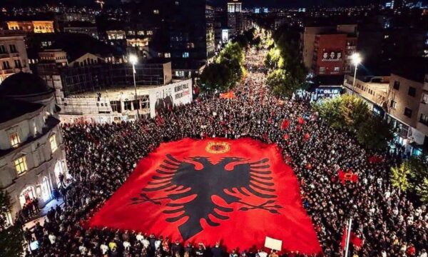 ‘’Jo në emrin tim’’, sonte nata e 6-të e protestës