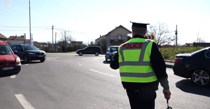 Kontrolli në trafik e nxjerr me urdhër-arrest aktiv: 25-vjeçari përfundon në Smrekonicë për vuajtje të dënimit