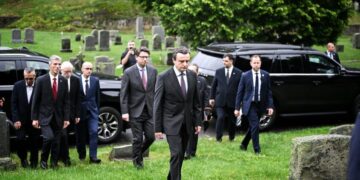 Kurti përkujton vëllezërit Bytyqi në New York: Kalimi i kohës nuk e zbeh kri’min