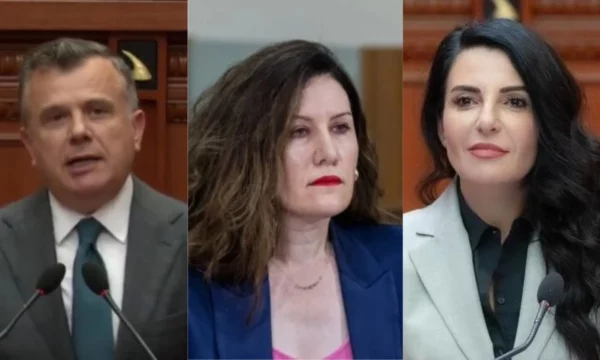“Bela me Taon janë shokë, Balla kryetar Kuvendi, kështu janë infot”, dalin mesazhe të reja të Vlora Hysenit me Ergys Agasin