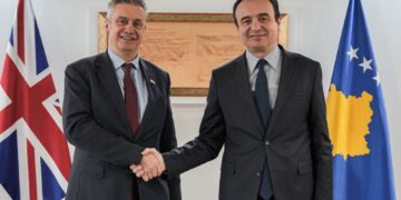 Hargreaves e uron për mandatin Kurtin dhe flet për çështjen e presidentit