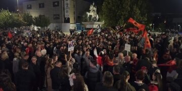 Dita e nëntë e protestës kundër vendimit të Speciales ndaj ish-krerëve të UÇK-së
