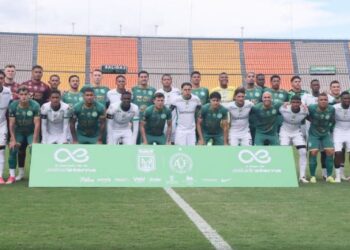 Chapecoense dhe Atletico Nacional, në fushë 10 vjet pas katastrofës ajrore të 2016