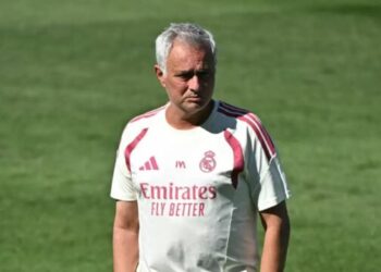 Mourinho flet për dështimin e transferimit të Álvarezit në Barcelonë