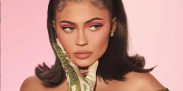 Kylie Jenner rrëfen pendesën për jetën luksoze: “Për një kohë humba kontrollin”