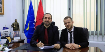 Dyshimet për korrupsion në Fushë Kosovë, Kryetari e shkarkon drejtorin e arrestuar, e bën publik vendimin
