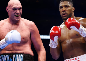 Fury – Joshua sërish në dyshim, përplasja mes promotorëve rrezikon meçin