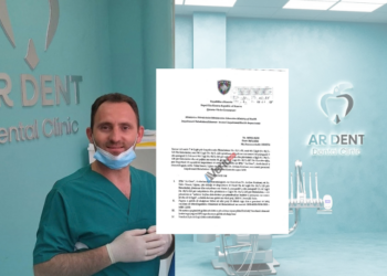 Foto: Dr. Ardian Kozhani - themelues i "Ar Dent"