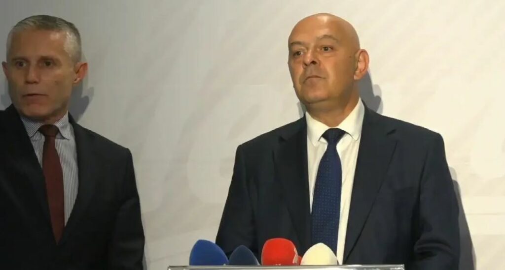 Shkeljet në Kuvend  Gjini  Aleanca do t i drejtohet Gjykatës Kushtetuese