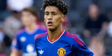 Talenti 15-vjeçar kërkon largimin nga Manchester United, familja e tij sheh të ardhmen te gjigantët evropianë