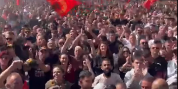 “O Hashim, ti ku je? Krejt Kosovën këtu e ke” – momenti kur qytetarët dëgjojnë se bie akuza për krime kundër njerëzimit