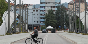 Serbët e Kosovës mes listës së Vuçiqit dhe asaj studentore