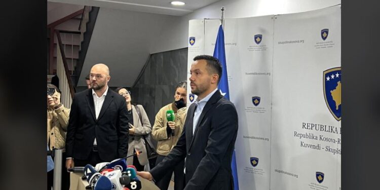 Tahiri pas mbledhjes së Kryesisë: 16 shtatori ishte ditë e zezë për Kosovën, Kuvendi duhet të reagojë