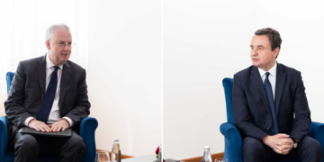 Ambasadori i BE-së në Kosovë takohet me Kurtin, i kërkon “stabilitet afatgjatë politik dhe institucional”