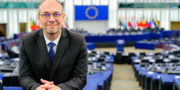 Eurodeputeti kroat: Asnjë politikë s’e ndryshon faktin historik që Kosova, Kroacia e Bosnja ishin viktima të agresionit serb