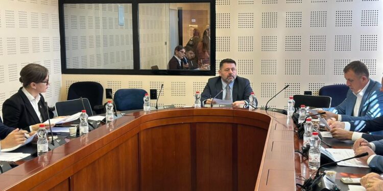 Mblidhet Komisioni për Mbikëqyrjen e AKI-së, shqyrton projektligjin për ndryshimet në Buxhetin 2026