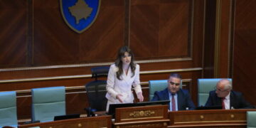 Albulena Haxhiu zbulon edhe një anëtar të grupit punues për Specialen