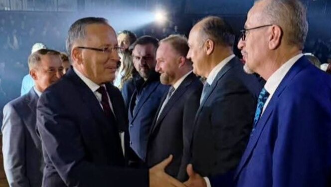Haxhiu: Dorëheqja e Bedri Hamzës mund të lidhet me kthimin e ligjit për Specialen