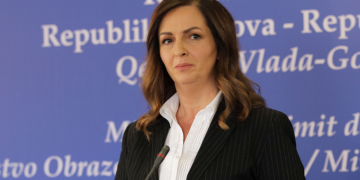 “Kushtëzime të tilla nuk i bëjnë mirë krerëve të UÇK-së” – Nagavci i përgjigjet Hamzës