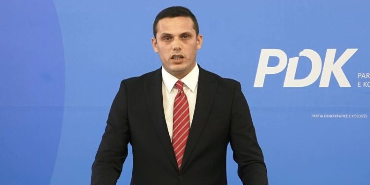 Gruda: Kushtetuesja e Hagës s’mund ta shfuqizojë ligjin për Specialen pasi të miratohet, ia kemi hequr kompetencën
