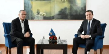 Hamza shkon në takim me Kurtin