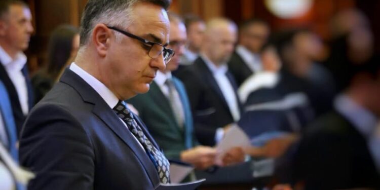 Tahiri për Ligjin e Dhomave të Specializuara: Nesër nuk duhet të bëhet lojë