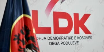 Reagon LDK-ja: Ne jemi partia e veprimtarëve të vrarë, familjet e të cilëve ende kërkojnë drejtësi