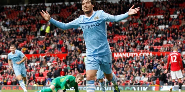 E pabesueshme, David Silva i kthehet futbollit në moshën 40 vjeçare