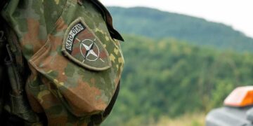 Ndërrohet sot komanda e KFOR-it, Ulutash ia dorëzon detyrën Vergorit